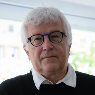 Portrait de l'auteur Eric Hoesli