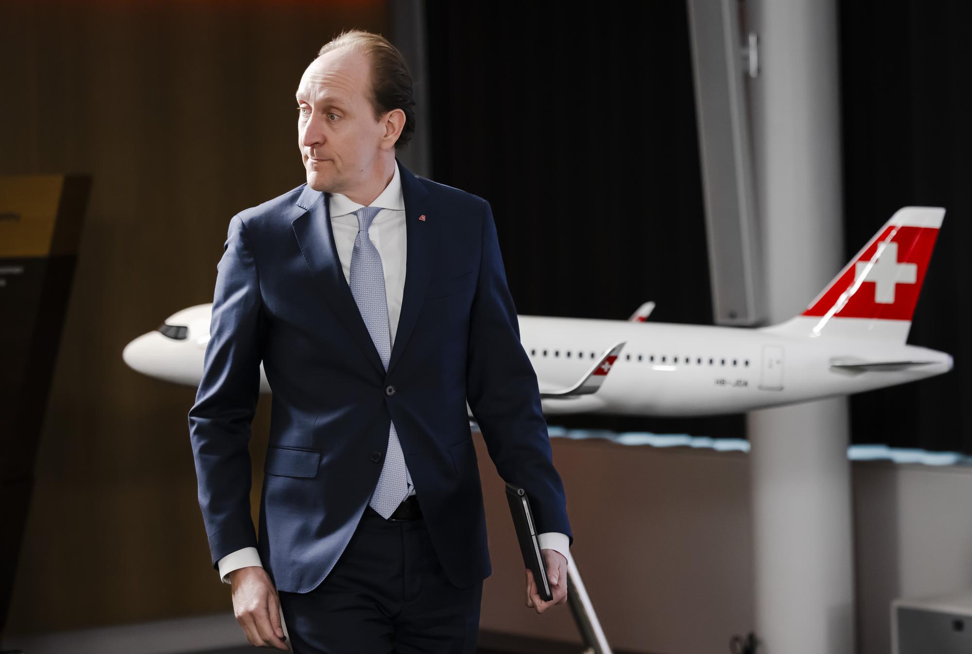 Swiss International Air Lines CEO Dieter Vranckx arrives to a press conference announcing the airlines's 2021 full year results in Zurich Kloten, Switzerland, on Thursday. March 3, 2022. (KEYSTONE/Michael Buholzer)