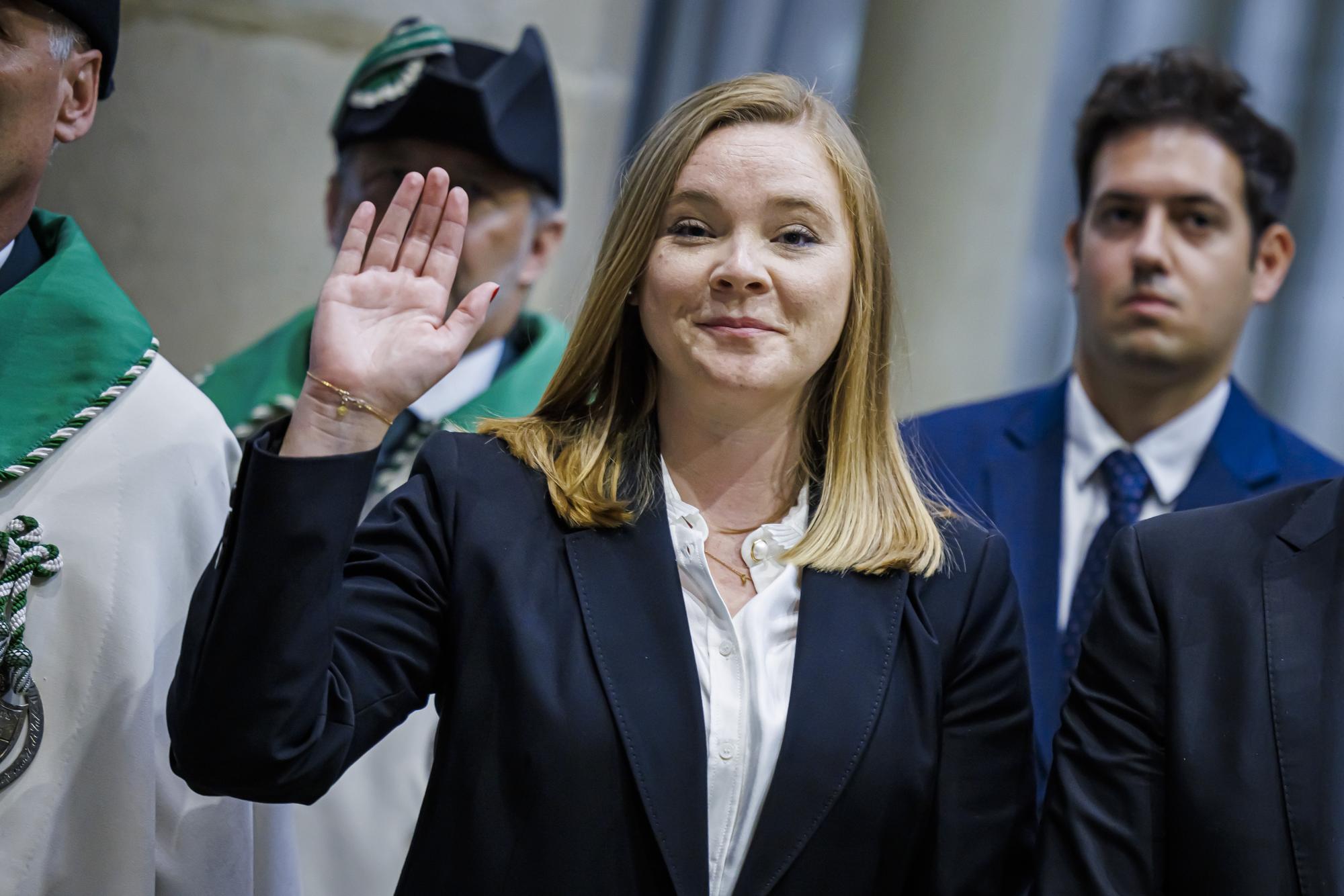 Valerie Dittli, future conseillere d'Etat vaudoise, prete serment lors de la ceremonie d?installation et d?assermentation des membres du Grand Conseil et du Conseil d?Etat vaudois ce mardi 28 juin 2022 a la cathedrale de Lausanne. (KEYSTONE/Valentin Flauraud)