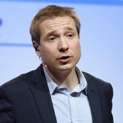 Portrait de l'auteur {this.author.name}}