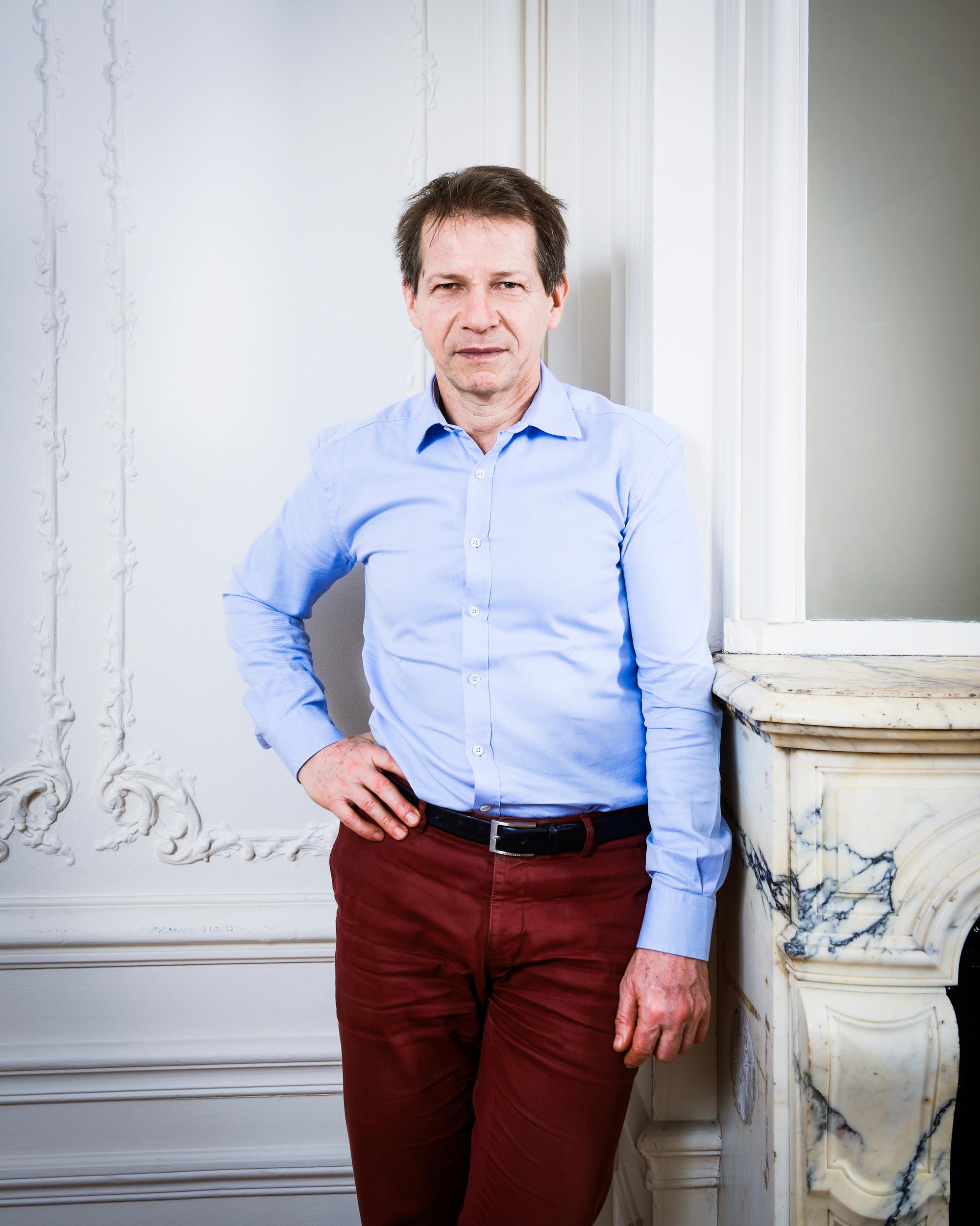 France, Paris, January 10, 2020  Portrait of Jean-Marc Jancovici, French engineer, company manager and consultant. He is also a teacher, lecturer, book author and freelance columnist. France, Paris, 10 janvier 2020  Portrait de Jean-Marc Jancovici, ingénieur français, chef d'entreprise et consultant. Il est également enseignant, conférencier, auteur de livres et chroniqueur indépendant. Jean-Marc Jancovici