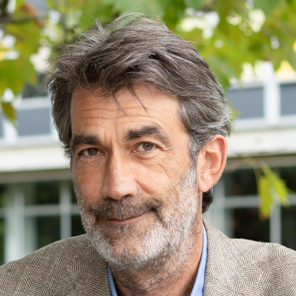 Portrait de l'auteur Antoine Mach