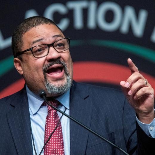 FILE PHOTO: Manhattan District Attorney Alvin Bragg speaks to attendees during the National Action Network National Convention in New York City, U.S., April 7, 2022. REUTERS/Eduardo Munoz/File Photo