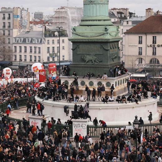 La Place de la Bastille ce jeudi.