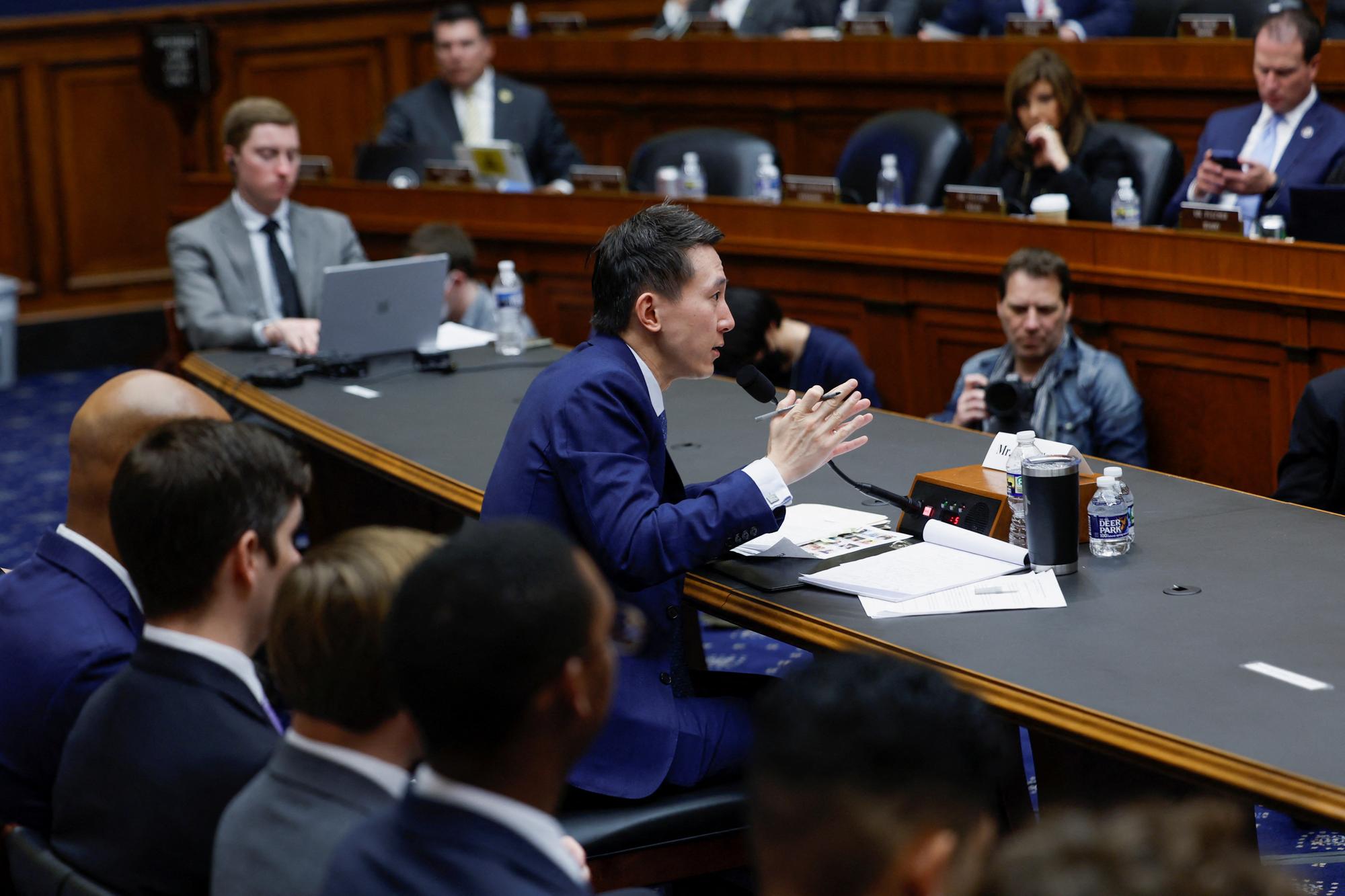 TikTok Chief Executive Shou Zi Chew testifies before a House Energy and Commerce Committee hearing entitled "TikTok: How Congress can Safeguard American Data Privacy and Protect Children from Online Harms," as lawmakers scrutinize the Chinese-owned video-sharing app, on Capitol Hill in Washington, U.S., March 23, 2023. REUTERS/Evelyn Hockstein