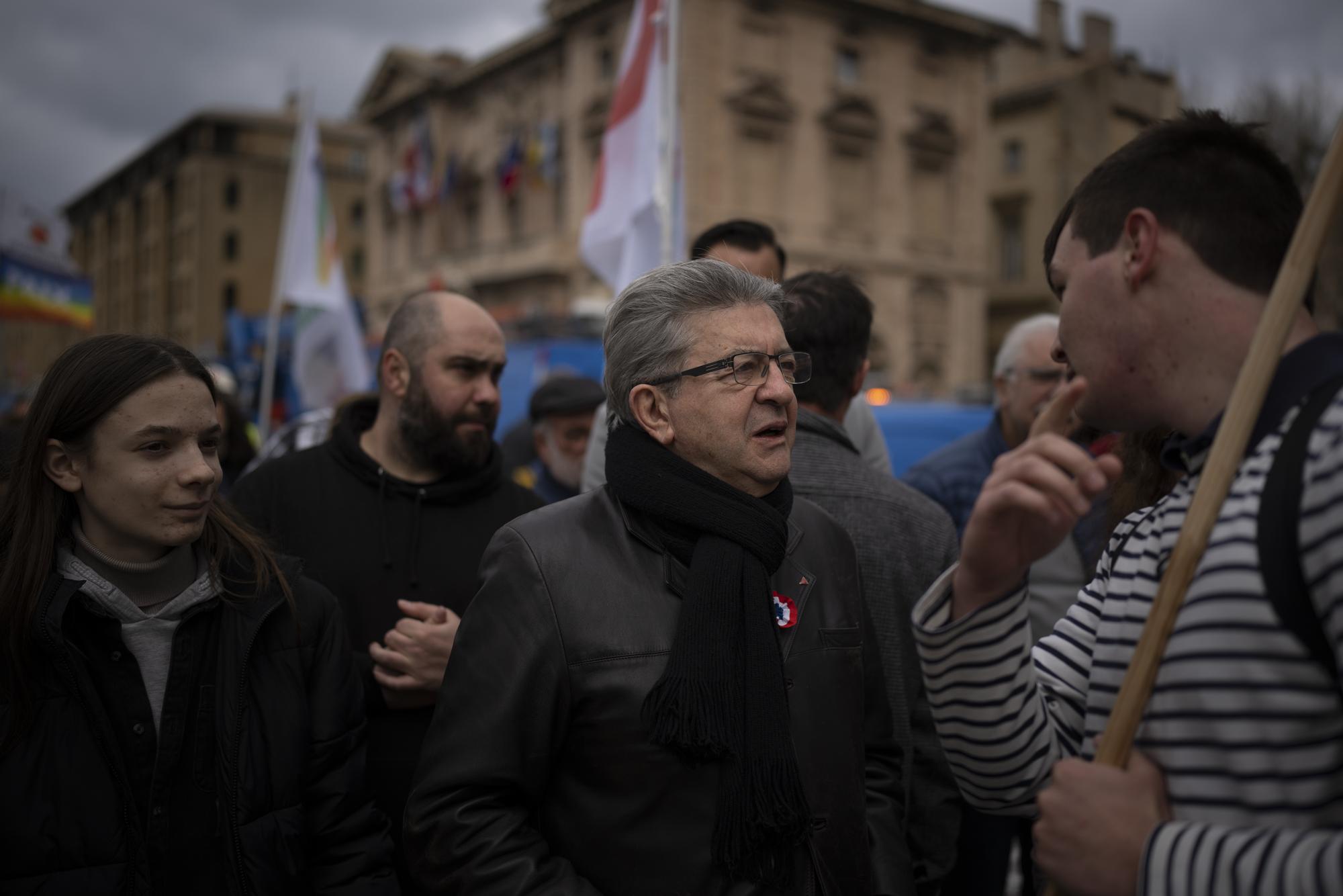 Jean-Luc Mélenchon, le 23 mars à Marseille, lors d'une manifestation contre la réforme des retraites.