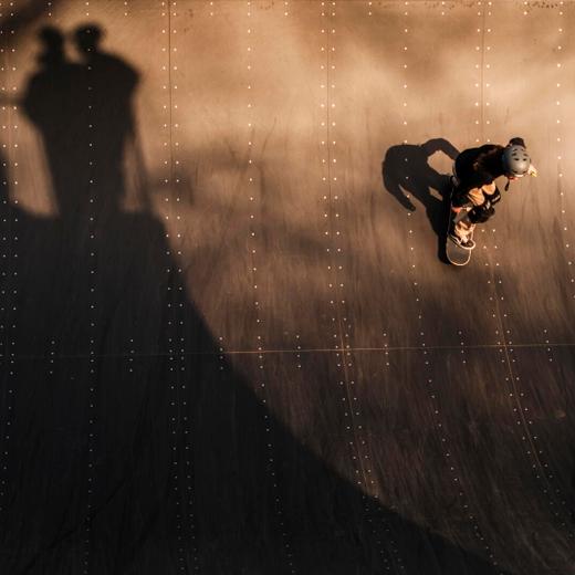 Skaters heureux du nouvel half-pipe de compétition à Vidy, Lausanne. le 28 mars 2023. Skaters heureux du nouvel half-pipe de compétition à Vidy, Lausanne. le 28 mars 2023.