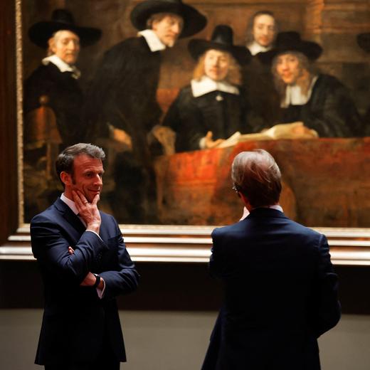 Emmanuel Macron au Rijksmuseum d'Amsterdam le 12 avril.