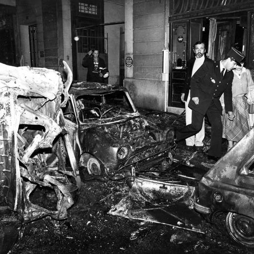 Des photographies prises en 1980 sur les lieux de l'attentat, Paris, le 3 octobre 1980.