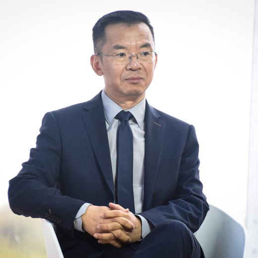 Lu Shaye ambassadeur de Chine en France - NEWS : La REF 2020 a l Hippodrome de Longchamps - Paris - 26/08/2020 FedericoPestellini/Panoramic PUBLICATIONxNOTxINxFRAxITAxBEL