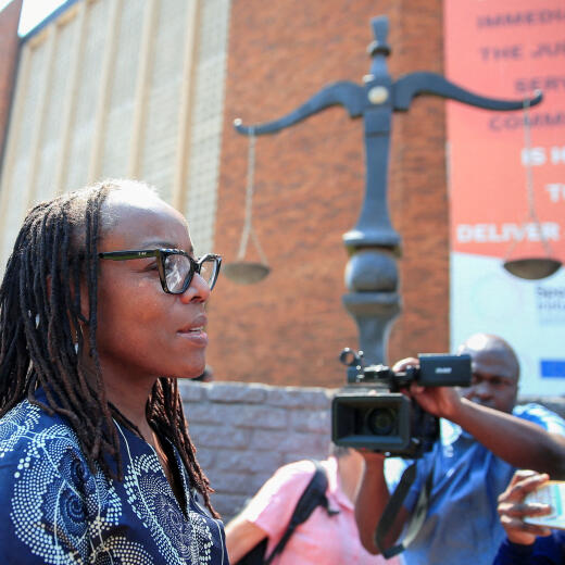 FILE PHOTO: Zimbabwean author Tsitsi Dangarembga appears at Magistrates Court on charges of inciting public violence in Harare, Zimbabwe, September 29, 2022. REUTERS/Philimon Bulawayo/File Photo