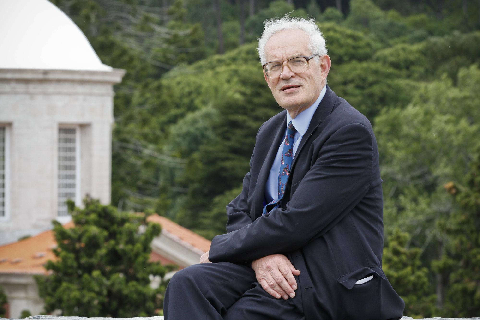 Sintra, Portugal, 27/05/2014 - Charles Albert Eric Goodhart, ECB Forum on Central Banking at Penha Longa Resort. ( Coast Portugal 27 05 2014 Charles Albert Eric GOOD HART ECB Forum ON Central Banking AT Penha Longa Resort