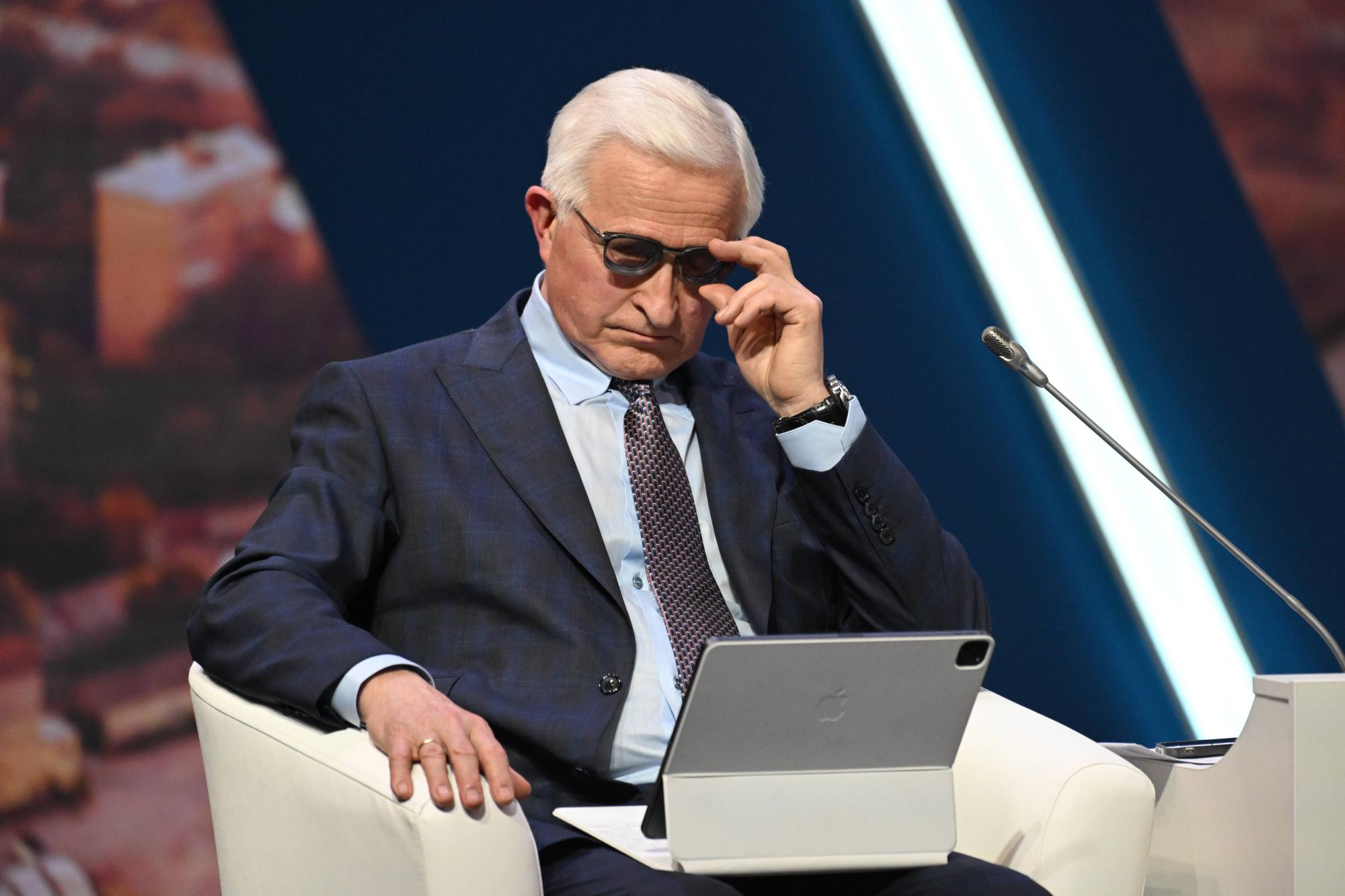 Russia Putin Eurasian Economic Forum 8441597 24.05.2023 President of the Russian Union of Industrialists and Entrepreneurs, member of the Presidium of the EAEU Business Council, Alexander Shokhin attends a plenary session of the Eurasian Economic Forum in Moscow, Russia. Grigory Sysoev / Sputnik Moscow Russia PUBLICATIONxINxGERxSUIxAUTxONLY Copyright: xGrigoryxSysoevx