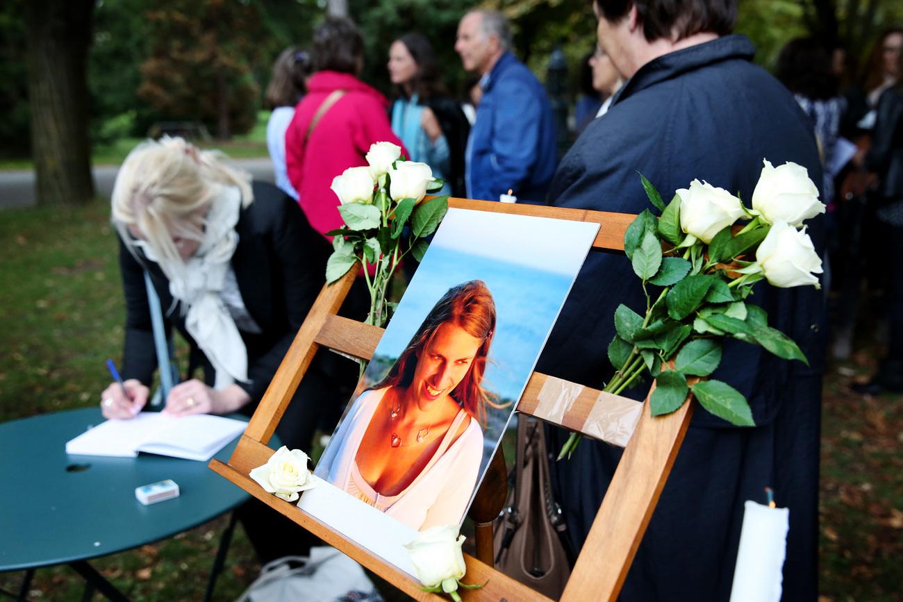 Un rassemblement à la mémoire d'Adeline, le 15 septembre 2015.