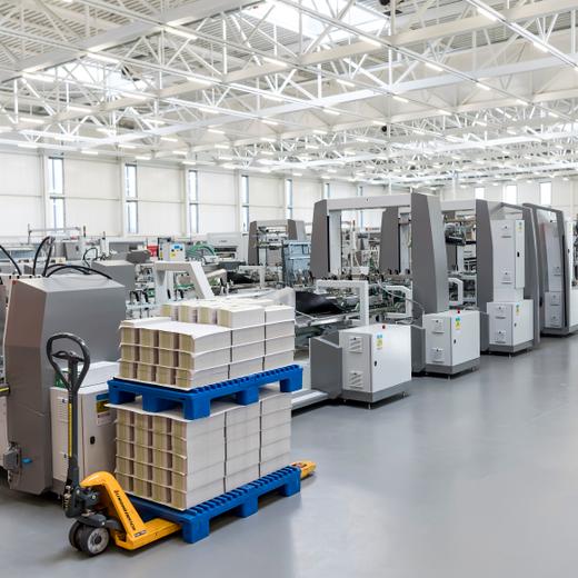 une vue sur une machine dans le centre de competence du Groupe Bobst a l'occasion de la presentation des resultats de l'exercice 2018 du Groupe Bobst ce mercredi 27 fevrier 2019 a Mex. (KEYSTONE/Jean-Christophe Bott)