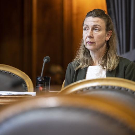 Mathilde Crevoisier Crelier, SP-JU, hoert einem Votum zu, an der Sommersession der Eidgenoessischen Raete, am Montag, 12. Juni 2023 im Staenderat in Bern. (KEYSTONE/Alessandro della Valle)