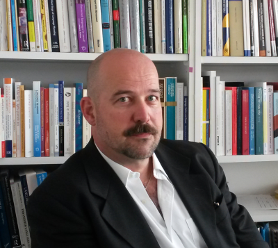 Portrait de l'auteur {this.author.name}}