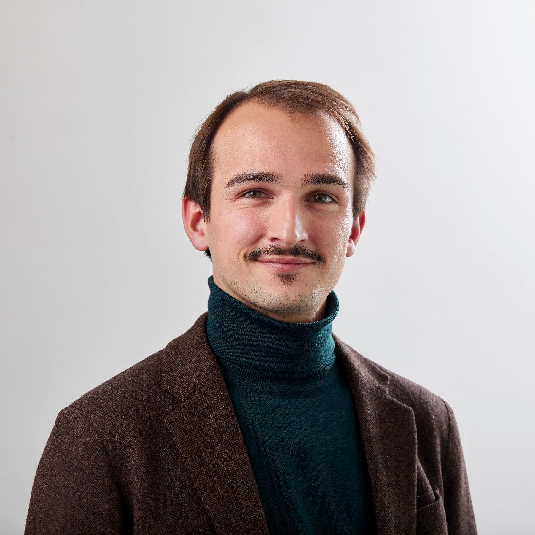 Portrait de l'auteur {this.author.name}}