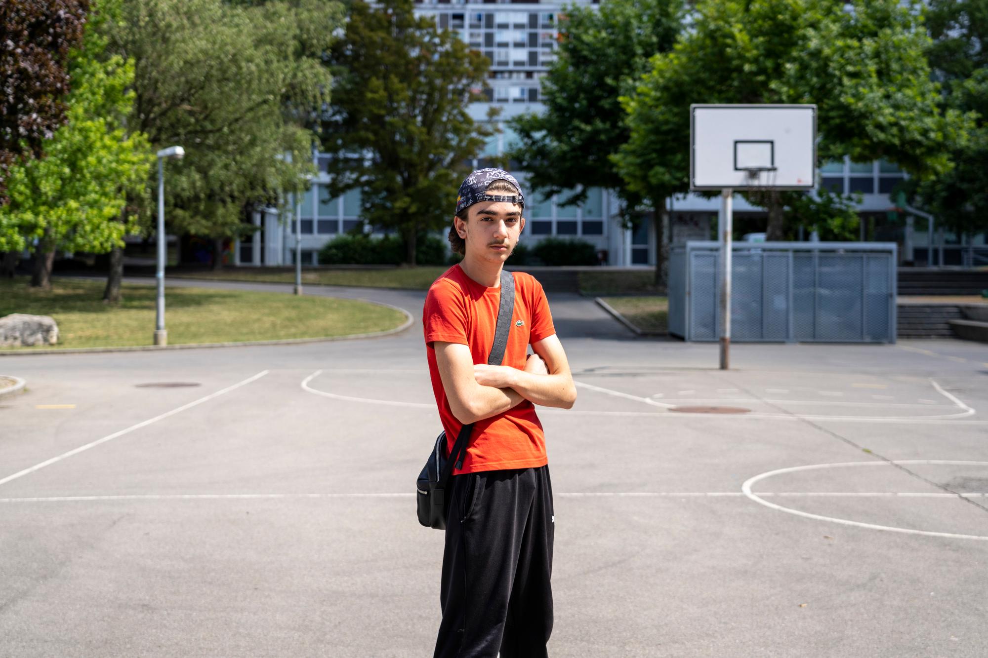 Agron, habitant du Lignon âgé de 14 ans, estime que «réussir est une question de choix»