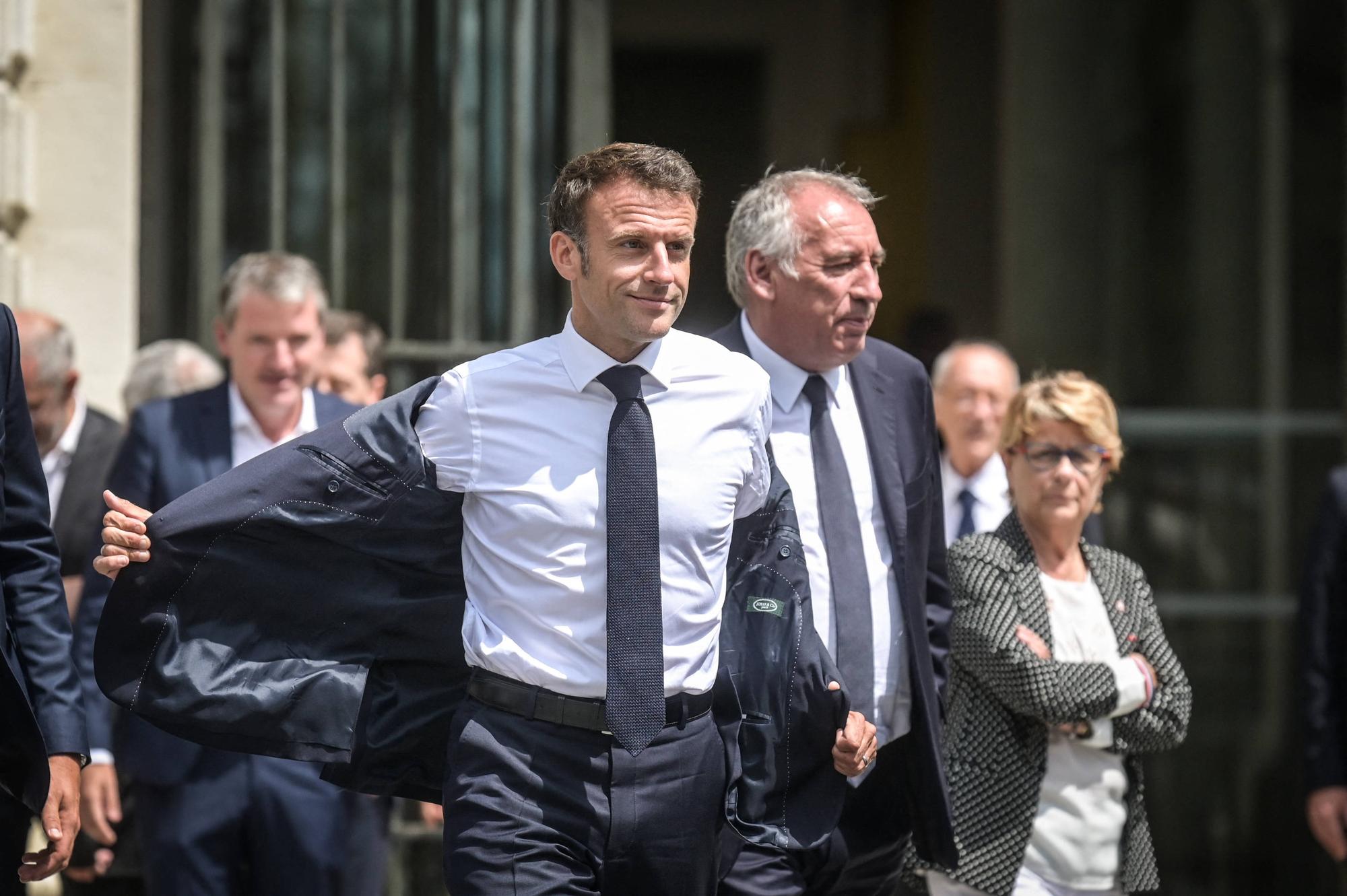 Emmanuel Macron en visite à Pau le 6 juillet, chez son allié Francois Bayrou.