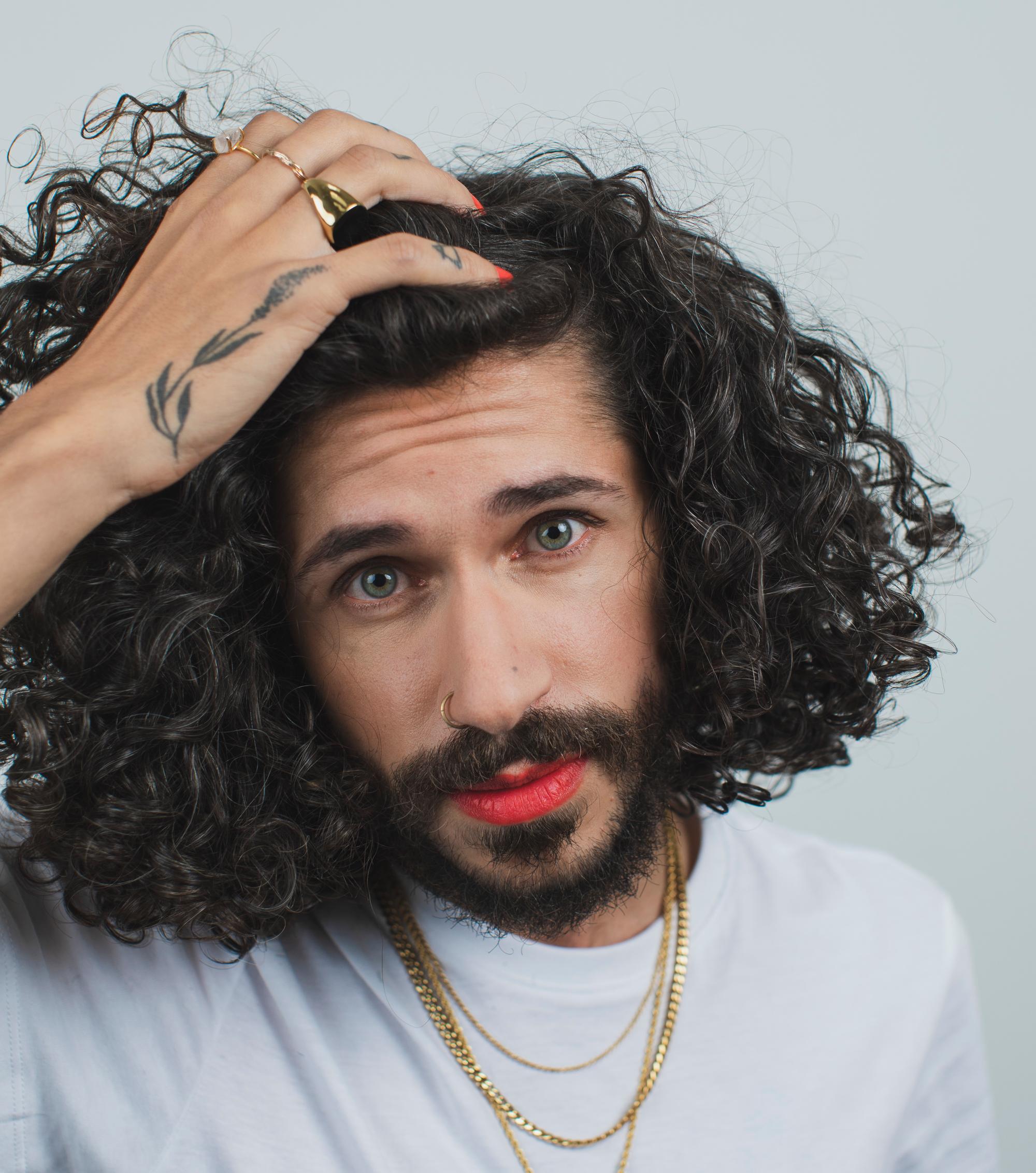 Portrait de l'auteur Ezra Sibyl Benisty