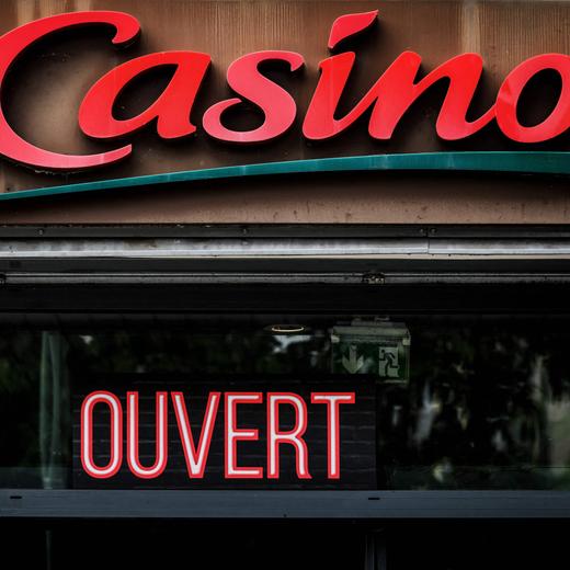 La façade d'un Casino, à Tassin-la-Demi-Lune, en France, le 28 avril 2023.