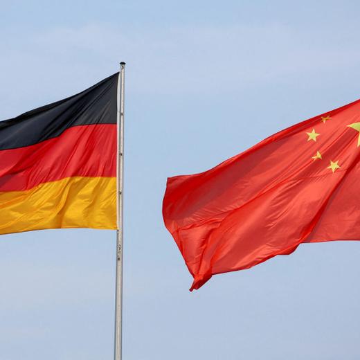 Image d'illustration: les drapeaux des deux pays.