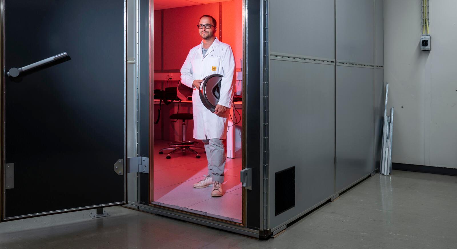 IA et crime - sérieux d'été: Crime Tech l'IA et les crimes: visite du laboratoire numérique par Thomas Souvignet, vice-directeur de l'école des sciences criminelles, Université de Lausanne, Suisse, le 26 juin 2023.