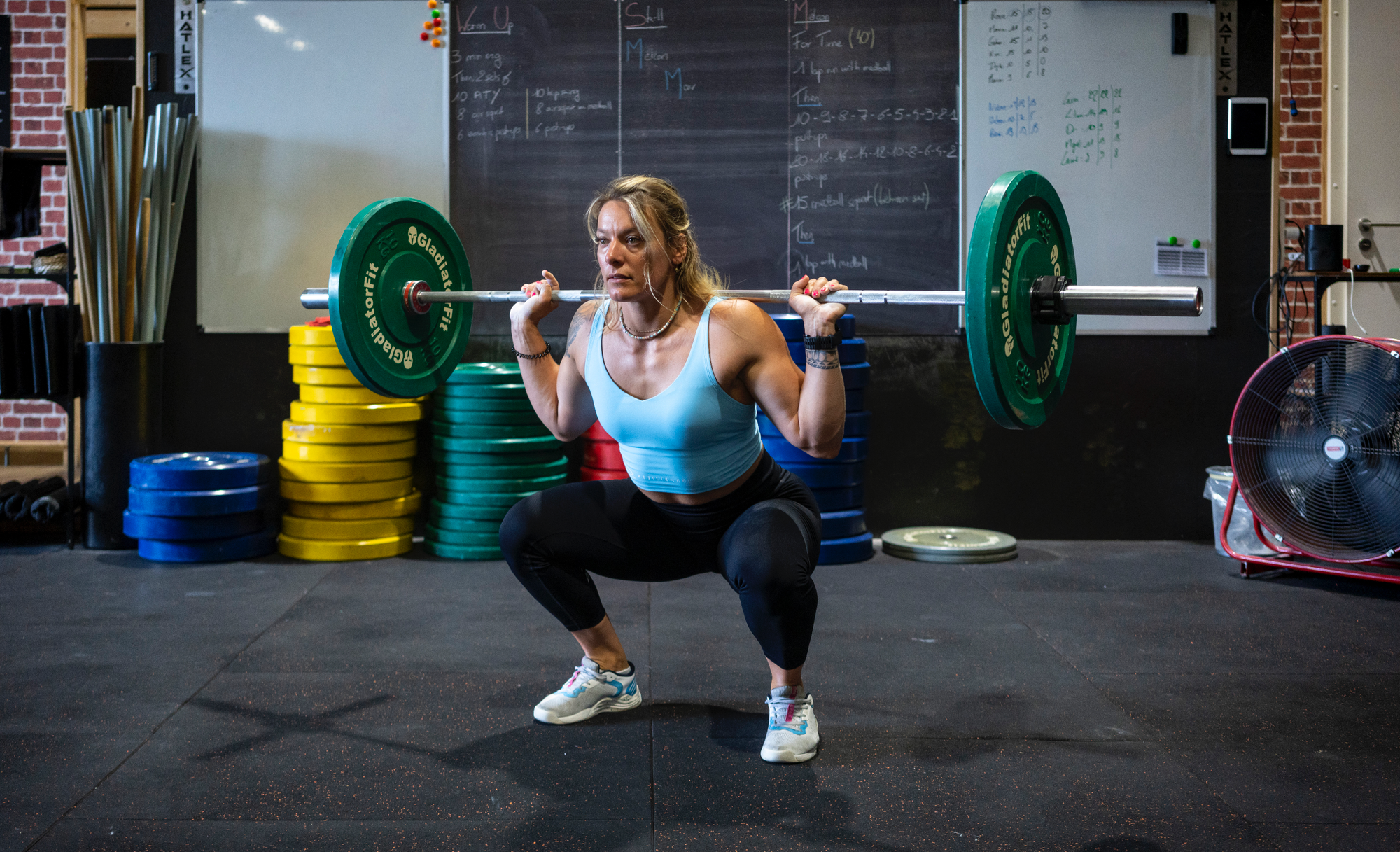 Genève, le 12 juillet 2023. Séance d'entraînement au GO UP Crossfit, Carouge. Ici Emeline Darmezin, coach et passionnée.