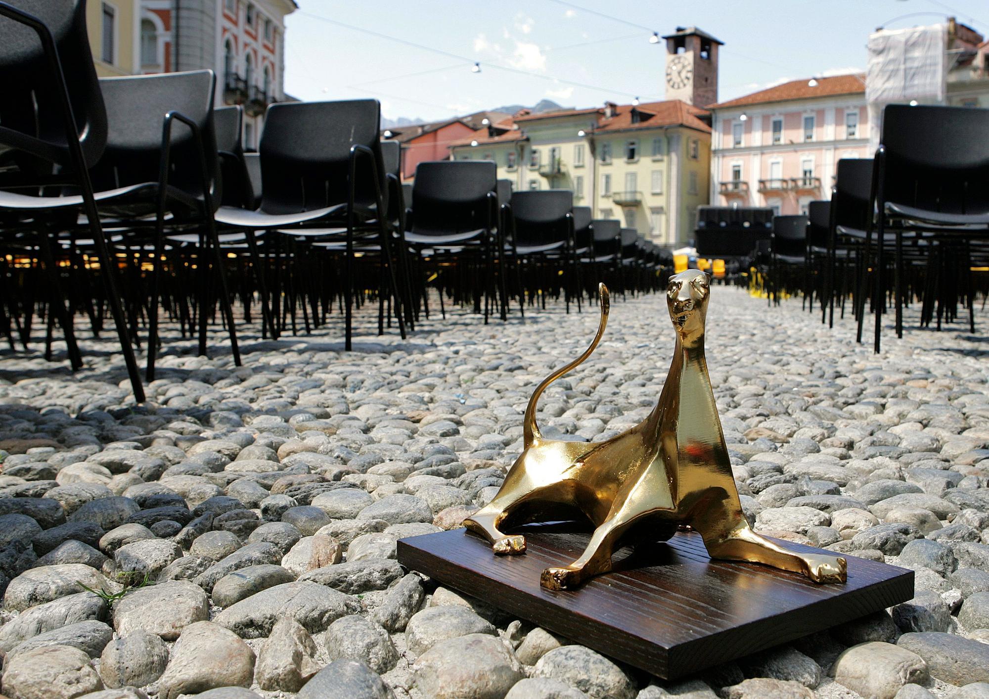The Golden Leopard, the top-ranking award, lies on the cobbles of Piazza Grande, at the 58th International Film Festival Locarno, Thursday, August 4, 2005, in Locarno, Switzerland. The awards ceremony will take place on Sunday, August 13.(KEYSTONE/Martial Trezzini)