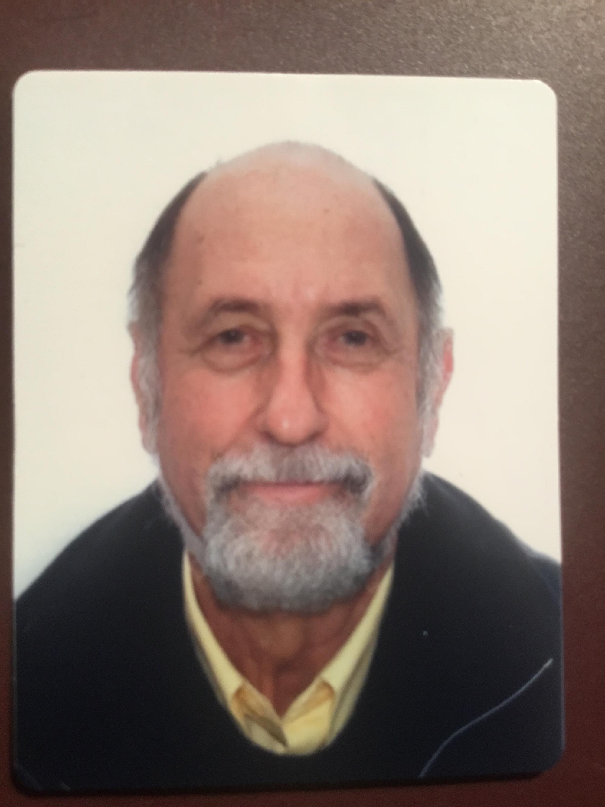 Portrait de l'auteur Pierre Chatelanat