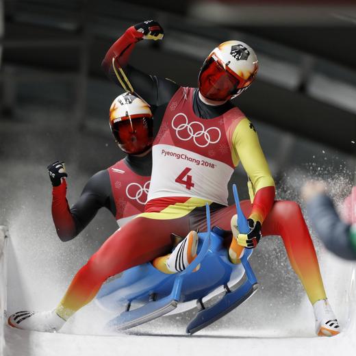 Themen der Woche - SPORT Olympia-Bilder des Tages - SPORT EGGERT Toni mit BENECKEN SaschaTeam GER Rodeln Doppelsitzer 3.Platz Olympic Wintergames 2018 Pyeongchang South Korea Olympische Winterspiele 2018 Pyeongchang 14.Februar 2018 *** EGGERT Toni with be teasing SaschaTeam GER Luge doubles 3 place Olympic Winter Games 2018 PyeongChang of South Korea at the Winter Olympics 2018 PyeongChang 14 February 2018 PUBLICATIONxINxGERxSUIxAUTxHUNxSWExNORxDENxFINxONLY