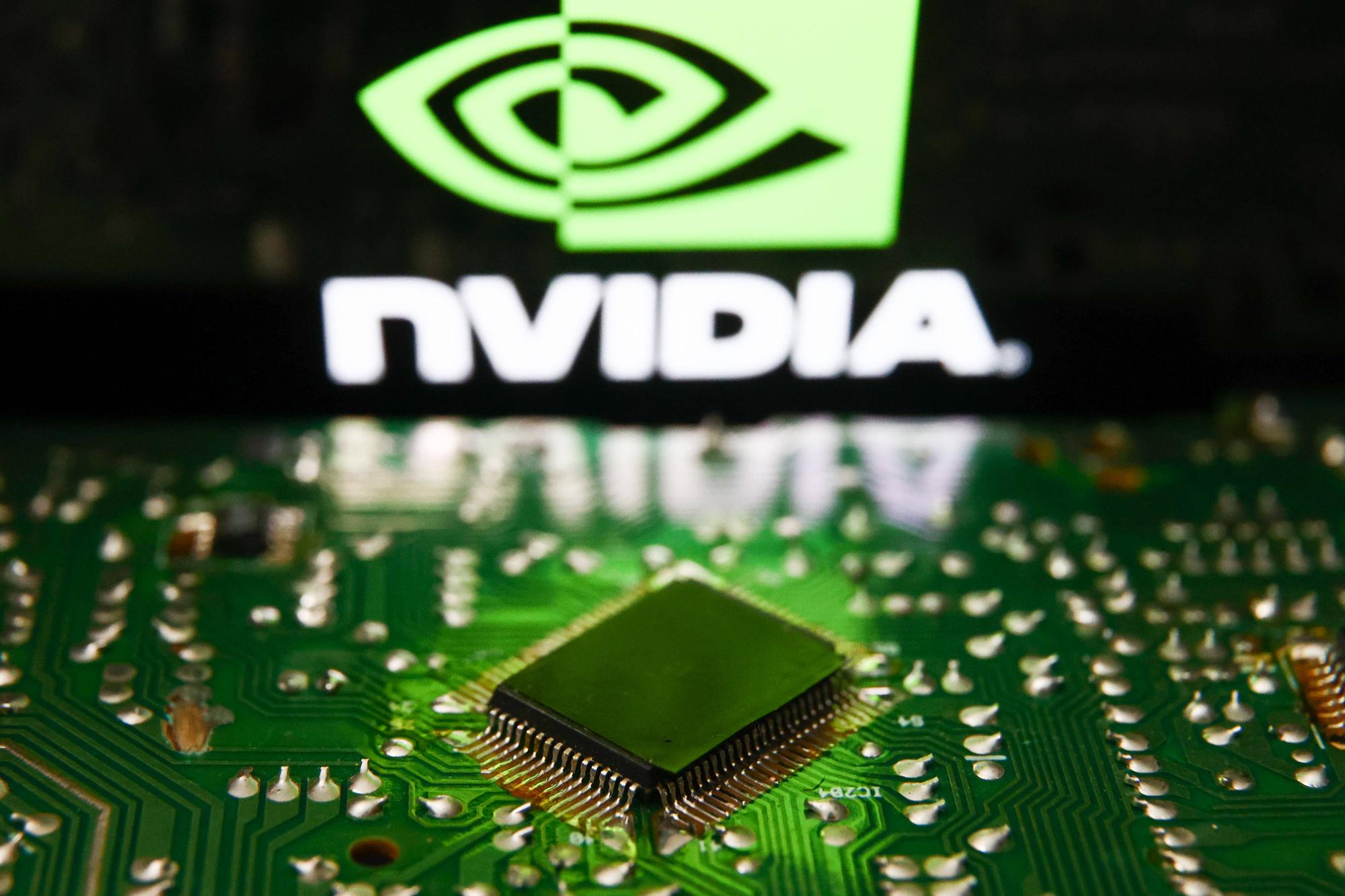 Computer Photo Illustrations Nvidia logo displayed on a phone screen and microchip and are seen in this illustration photo taken in Krakow, Poland on July 19, 2023. Krakow Poland PUBLICATIONxNOTxINxFRA Copyright: xJakubxPorzyckix originalFilename: porzycki-computer230719_npaHK.jpg