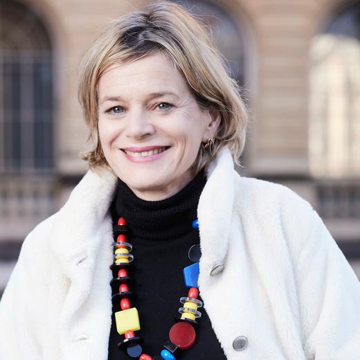 Genève, le 9 mars 2022. Portrait de Nathalie Piegay, écrivaine et professeur à l'Université de Genève. Photo Yvain Genevay / Le Matin Dimanche