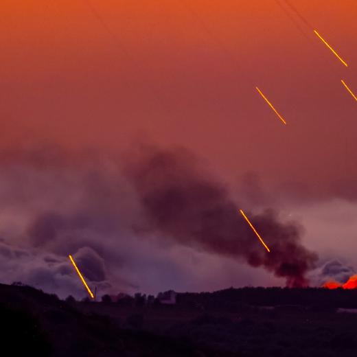 epa10947845 Israeli shells strike the northern part of the Gaza Strip during sunset, 29 October 2023. More than 7,600 Palestinians and at least 1,300 Israelis have been killed, according to the Israel Defense Forces (IDF) and the Palestinian health authority, since Hamas militants launched an attack against Israel from the Gaza Strip on 07 October, and the Israeli operations in Gaza and the West Bank which followed it. EPA/HANNIBAL HANSCHKE