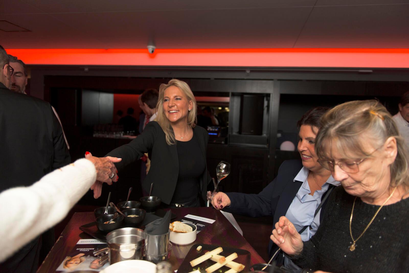 Soirée de l'Allaiance Genevoise au Rooftop à Genève. Céline Amaudruz. Mauro Poggia, Nathalie Fontanet, Delphine Bachmann. 30.19.2023. Eddy Mottaz / Le Temps
