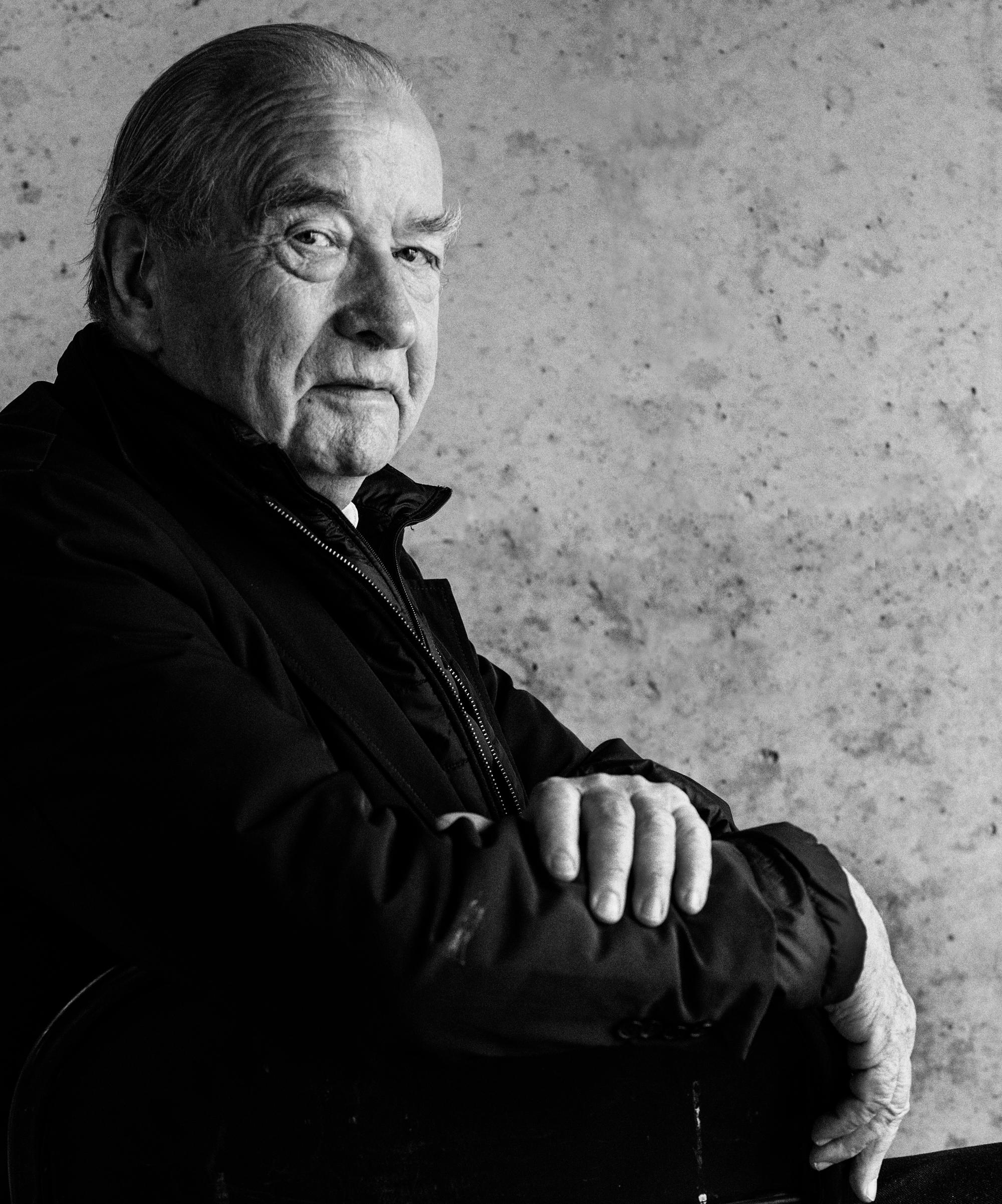 Portrait de l'écrivain Michel Ciment le 9 juin 2019 lors du "Festival des Etonnants Voyageurs" à Saint-Malo, France. (Photo by Raphael GAILLARDE/Gamma-Rapho via Getty Images)