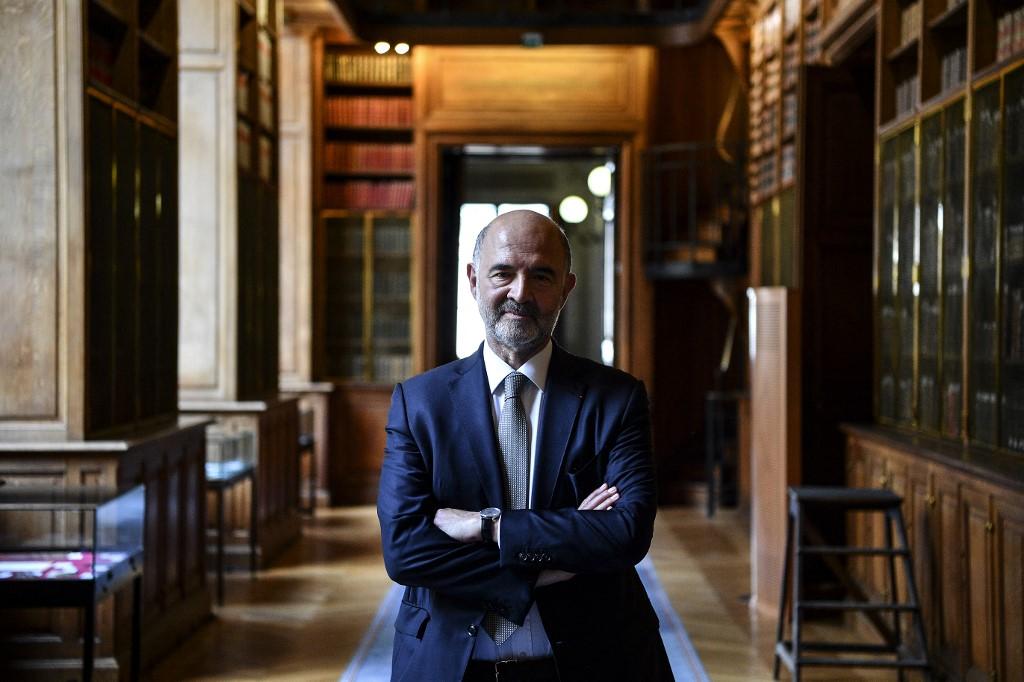 Pierre Moscovici au palais Cambon, siège de la Cour des comptes.