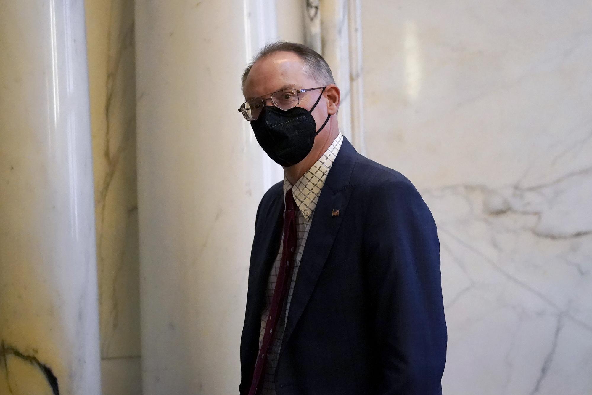 File - Epic Games CEO Tim Sweeney leaves a courtroom at the Ninth Circuit Court of Appeals in San Francisco, Nov. 14, 2022. A federal court jury is expected to begin its deliberations Monday, Dec. 11, 2023, in an antitrust trial focused on whether Google's efforts to thwart competition against its app store for Android smartphones has also been illegally gouging consumers and stifling innovation. The case was filed by Epic Games, the maker of the popular Fortnite video game. (AP Photo/Jeff Chiu, File)  Tim Sweeney