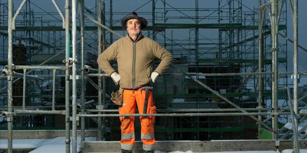 Il fait partie des « retournés ». Arrivé dans le Jura à l'âge de 17 ans, Luis Blanco y aura travaillé jusqu'à la retraite avant de rejoindre la Galice.