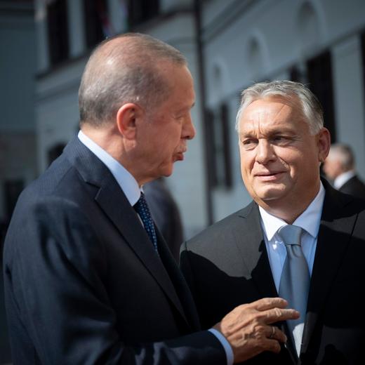 epa10810053 A handout photo made available by the Hungarian Prime Minister's Office shows Hungarian Prime Minister Viktor Orban (R) and Turkish President Recep Tayyip Erdogan (L) chat before their talks at Orban's office, the former Carmelite Monastery, in Budapest, Hungary, 20 August 2023. EPA/VIVIEN CHER BENKO / HUNGARIAN PM OFFICE / HANDOUT HANDOUT EDITORIAL USE ONLY/NO SALES