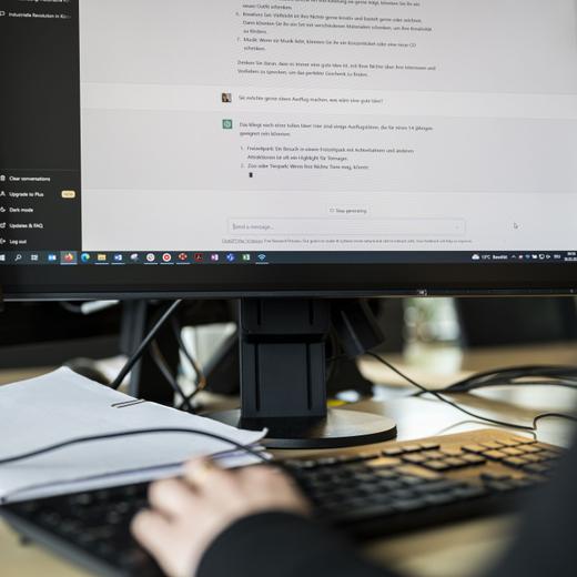 Deux tiers (66 %) des employés en Suisse ne sont pas formés pour une utilisation appropriée de l'IA générative.