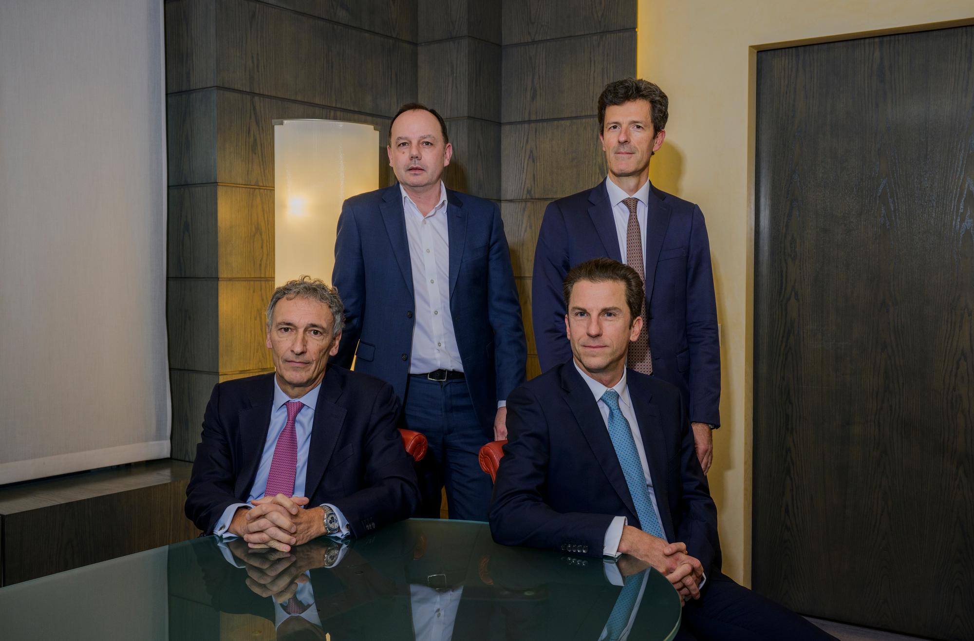 Grande interview éco. Banque Indosuez. Alexandre Tavazzi, banque Pictet, Nicolas Mougeot, banque Indosuez, Florian Marini, banque Bruellan, Sébastien Gyger, banque BCV. Genève. 18.12.2023.