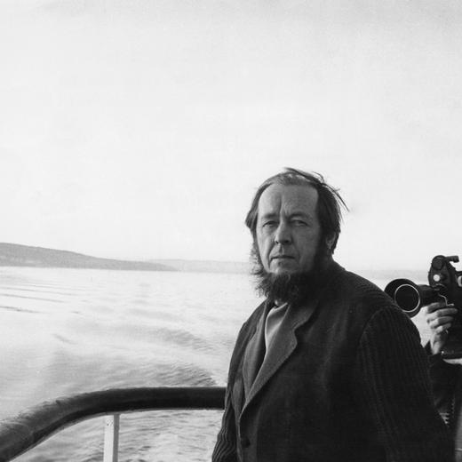 Suite à la publication en Occident de «L'Archipel du goulag», Alexandre Soljenitsyne est banni d'URSS. Le 25 février 1974, il se rend à Oslo en bateau. (Photo by Emil Christensen/Keystone/Hulton Archive/Getty Images) (Photo by Emil Christensen/Keystone/Hulton Archive/Getty Images)