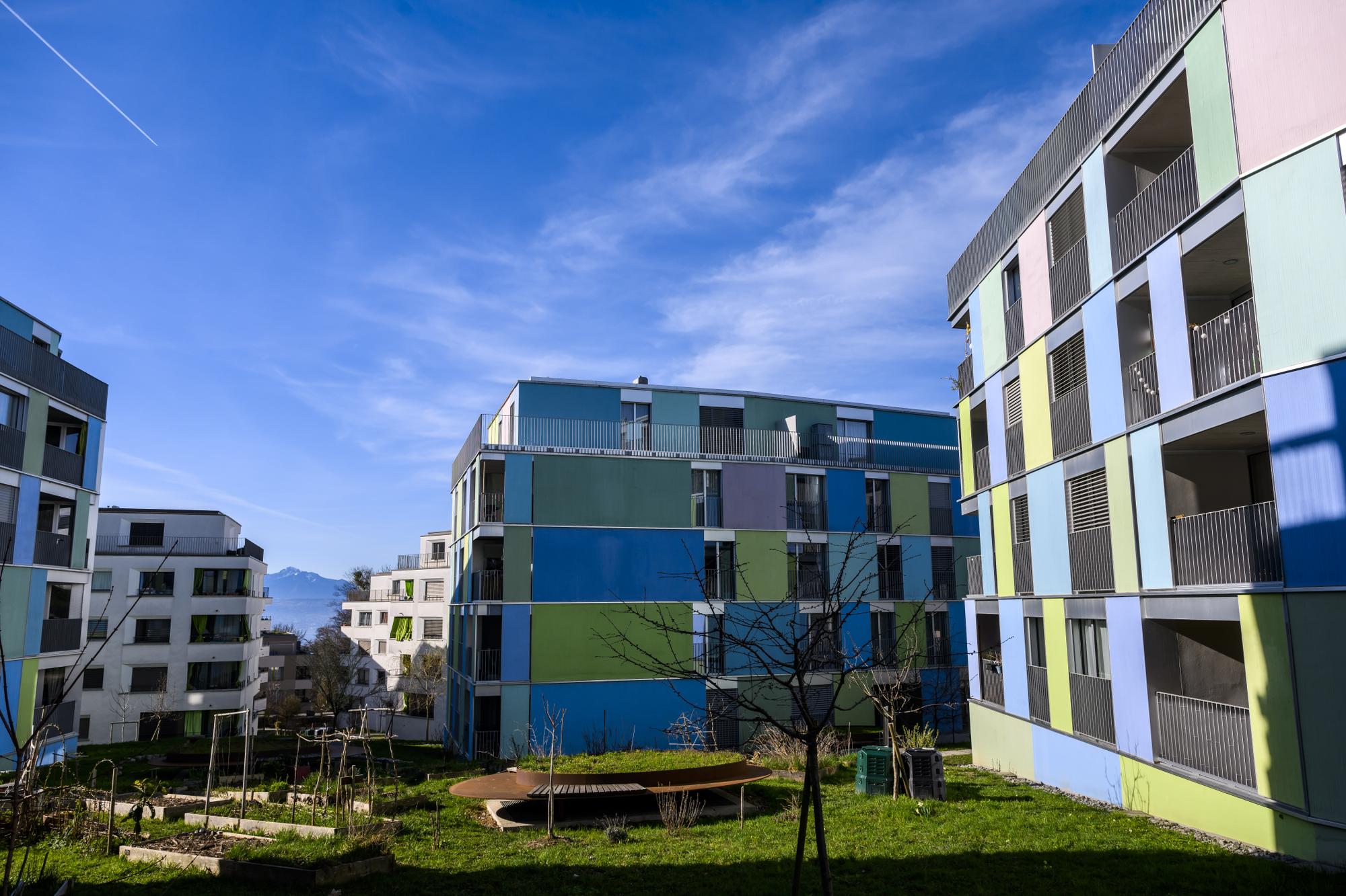 Une vue sur un quartier d'habitation, les fiches nord, le mercredi 22 mars 2023 a Lausanne. La penurie de logements sur le marche immobilier helvetique ne connait pas de repit, notamment sur l'Arc lemanique. (KEYSTONE/Jean-Christophe Bott)