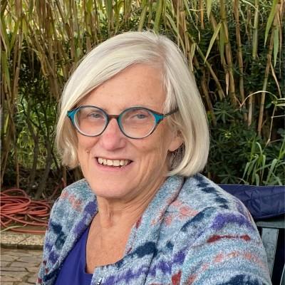 Portrait de l'auteur {this.author.name}}