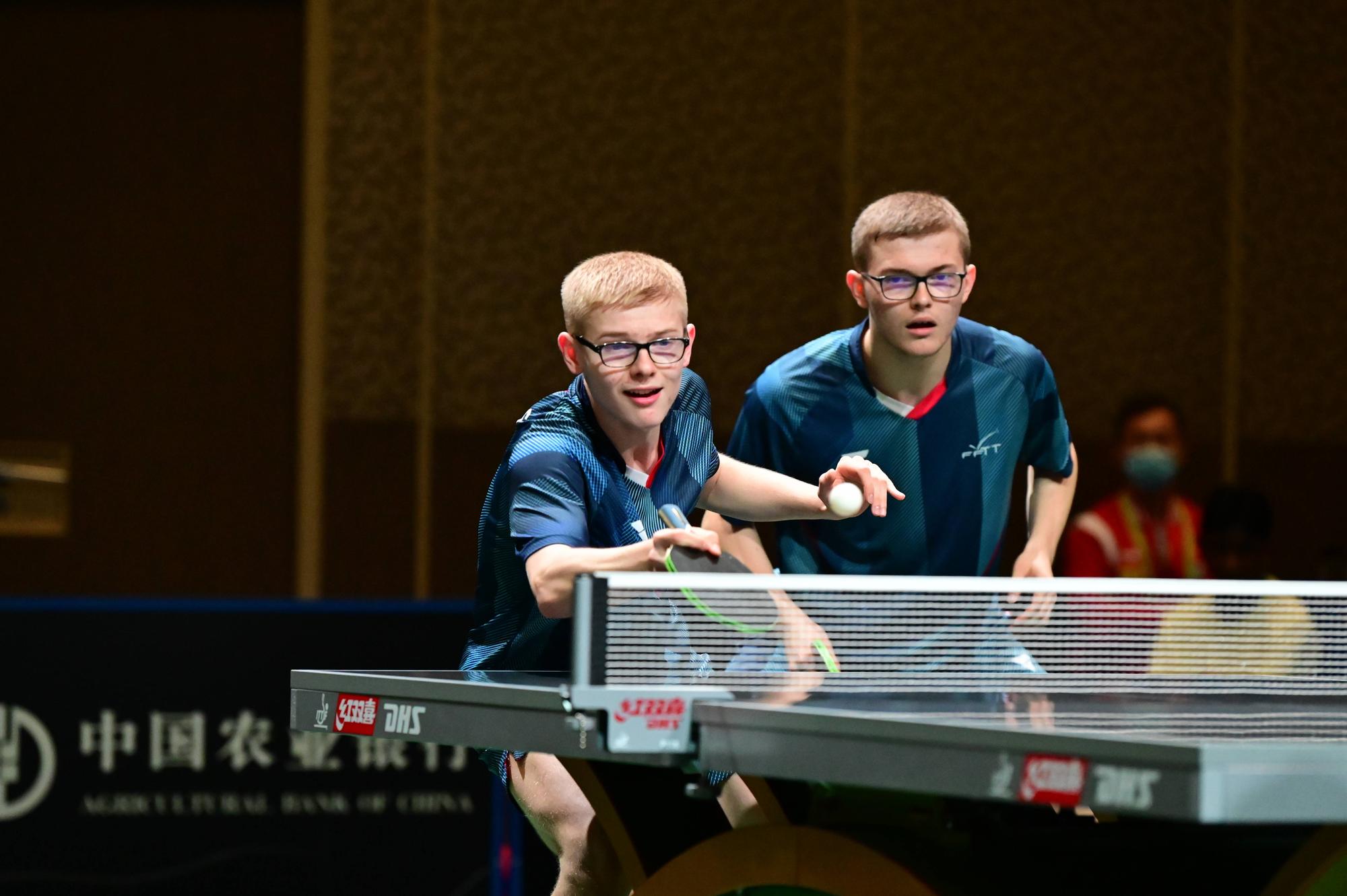 Alexis LEBRUN und Felix LEBRUN, Frankreich, im Doppel bei den Tischtennis-Weltmeisterschaften in Durban, SÃ¼dafrika. Alexis LEBRUN und Felix LEBRUN, Frankreich, im Doppel bei den Tischtennis-Weltmeisterschaften in Durban, SÃ¼dafrika. Durban ICC Durban, International Conven SÃ¼dafrika, South Africa *** Alexis LEBRUN and Felix LEBRUN, France, in doubles at the World Table Tennis Championships in Durban, South Africa Alexis LEBRUN and Felix LEBRUN, France, in doubles at the World Table Tennis Championships in Durban, South Africa Durban ICC Durban, International Conven South Africa, South Africa