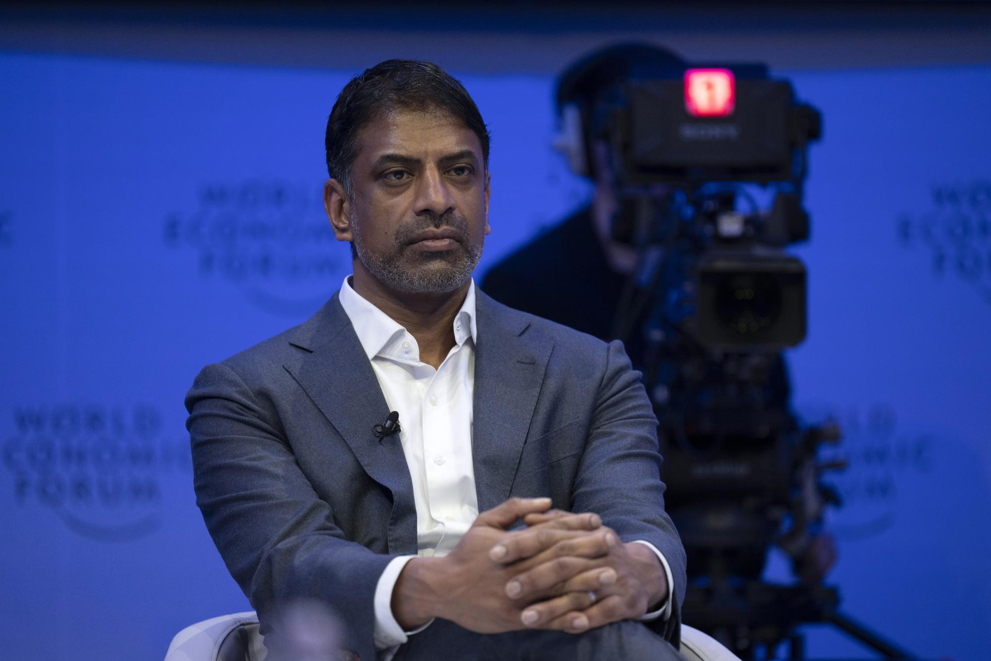 epa11089040 Vas Narasimhan, CEO Novartis, attends a panel session on the closing day of the 54th annual meeting of the World Economic Forum (WEF) in Davos, Switzerland, 19 January 2024. The meeting brings together entrepreneurs, scientists, corporate and political leaders in Davos under the topic 'Rebuilding Trust' from 15 to 19 January. EPA/GIAN EHRENZELLER