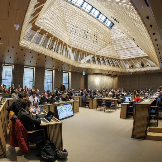 Les deputes siegent dans la salle du Grand Conseil lors d'une session du Grand Conseil genevois, ce vendredi 26 janvier 2024 a Geneve. (KEYSTONE/Salvatore Di Nolfi)