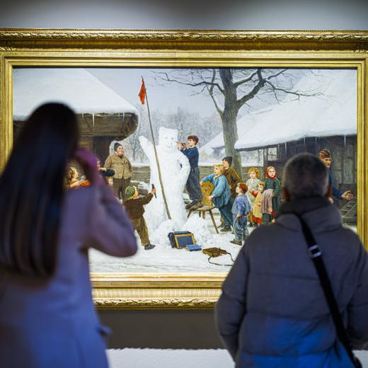 L'oeuvre intitulee "L'ours de neige" par Albert Anker est photographiee ce jeudi 1er fevrier 2024 a la fondation Gianadda a Martigny. La Fondation Gianadda propose d'explorer l?oeuvre d'Albert Anker a travers une exposition thematique consacree a l'enfance du 1er fevrier au 30 juin 2024, un theme qui a fascine l'artiste suisse.(KEYSTONE/Valentin Flauraud)